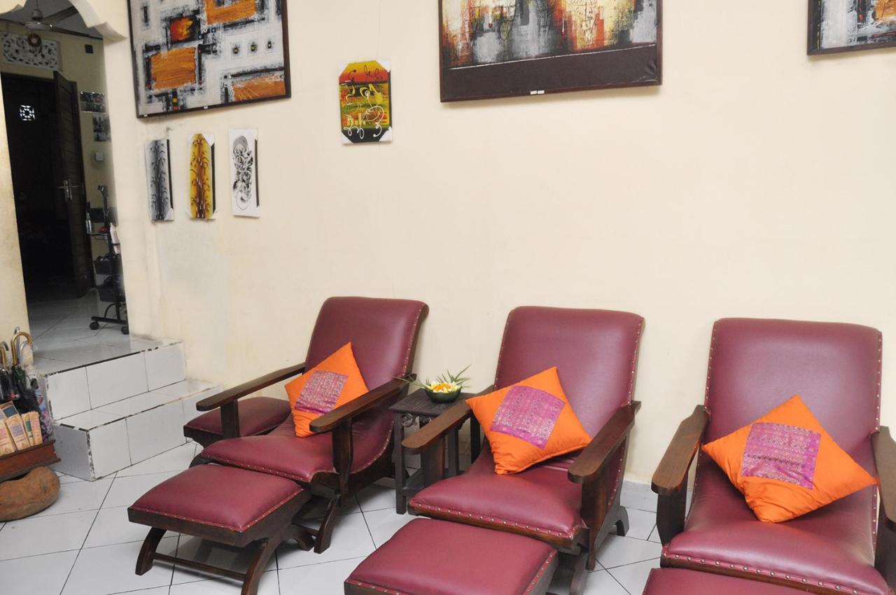 Astiti Guest House Salon And Spa Ubud Exterior foto